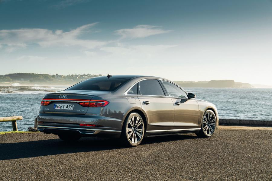  Audi A8 L 55 TFSI Quattro (D5) 2018 года  (AU) (фото 38 из 39)